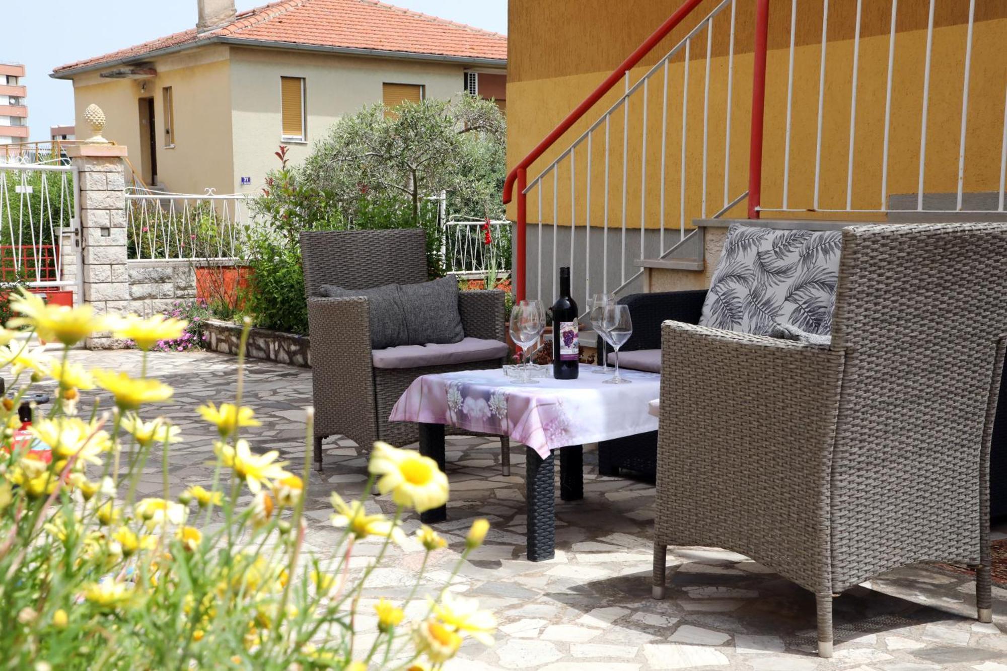Apartman Modry Пула Экстерьер фото